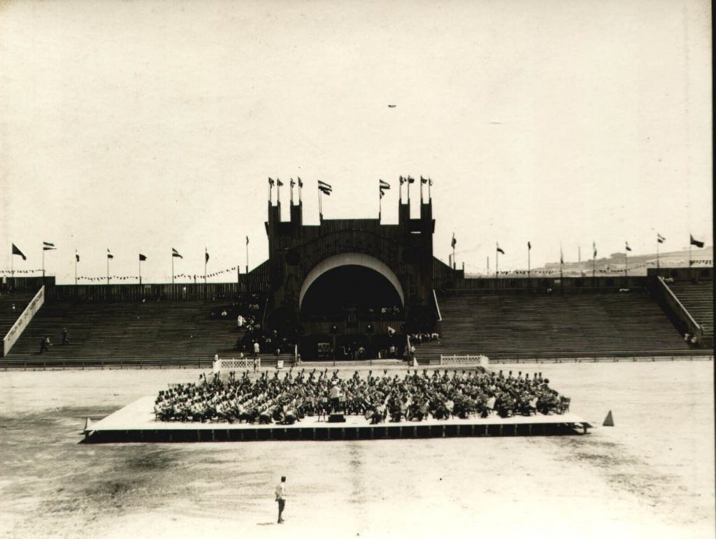 Muzika na sletu 1930