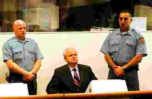 MILOSEVIC.NLD 03-07-01Slobodan Milosevic (Serb) former President of the Republic of Serbia, during his appearance at the ICTY International Criminal Tribunal of the Yugoslavia at The Hague, Netherlands. ©ROBERT GODDYN