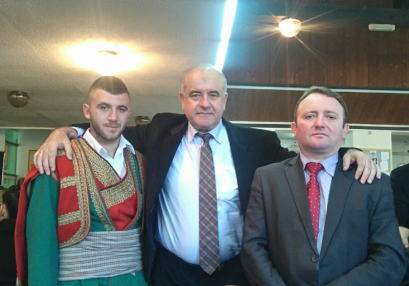 Član folklorne grupe iz Savinog Sela Miloš Šoškić, Veroljub Kastaratović i Goran Kiković