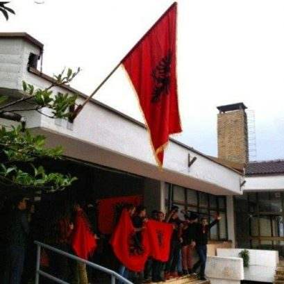 zastava albanija tuzi