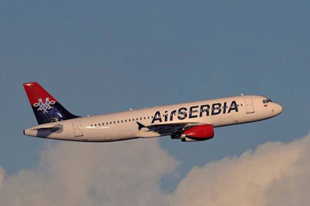 Рейс белград москва air serbia. Аэр сербия авиакомпания. Air serbia. Air serbia фото. Airbus a319 air serbia.