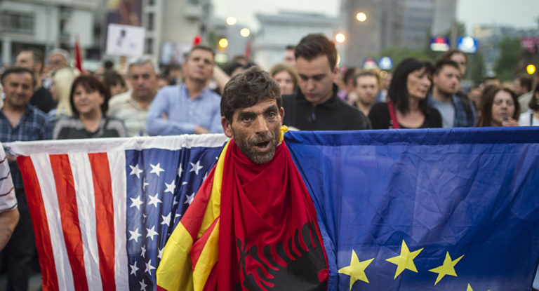 Albanci, SAD, EU